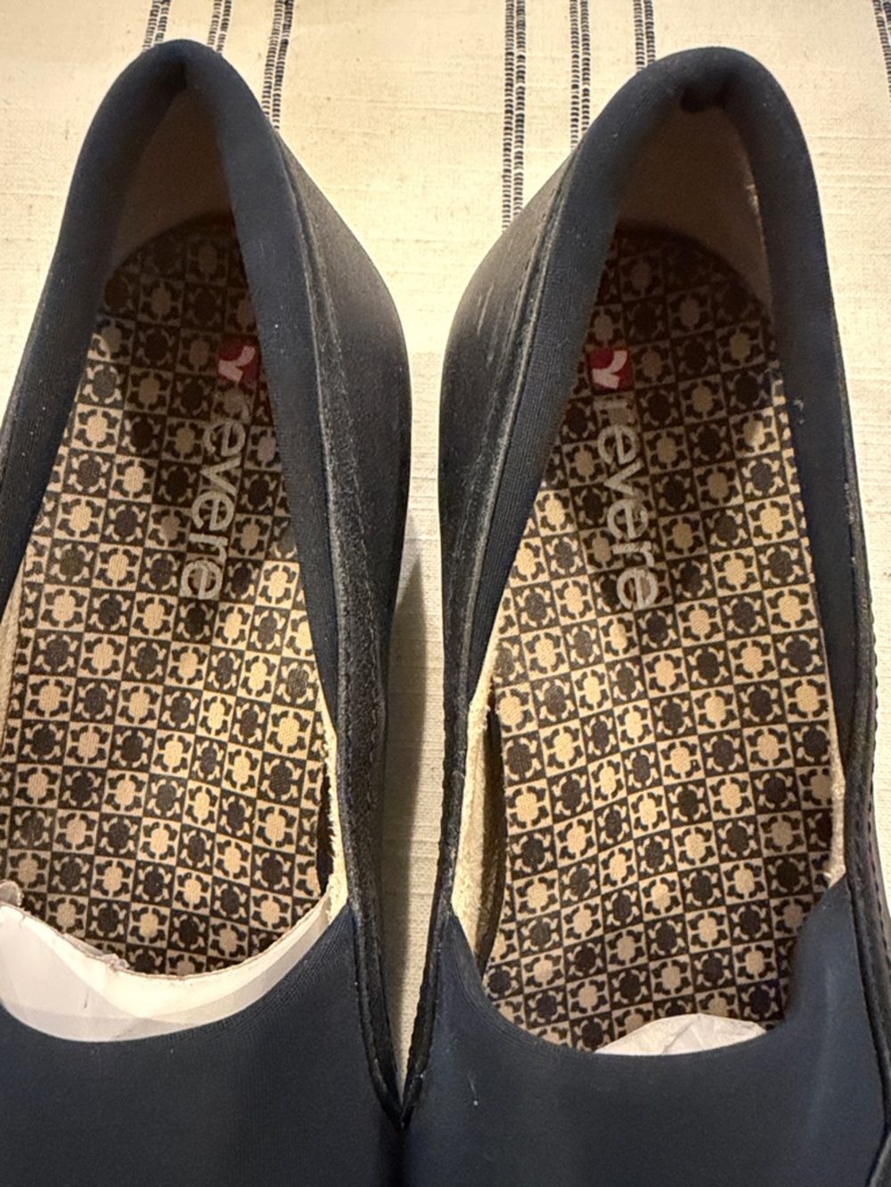 Revere Navy Slip-On Flats with Side Accent NWOB - Picture 2 of 5